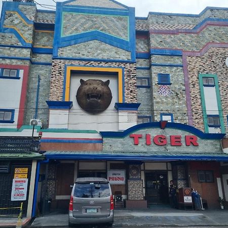 Clark Angeles Tiger Hotel 外观 照片
